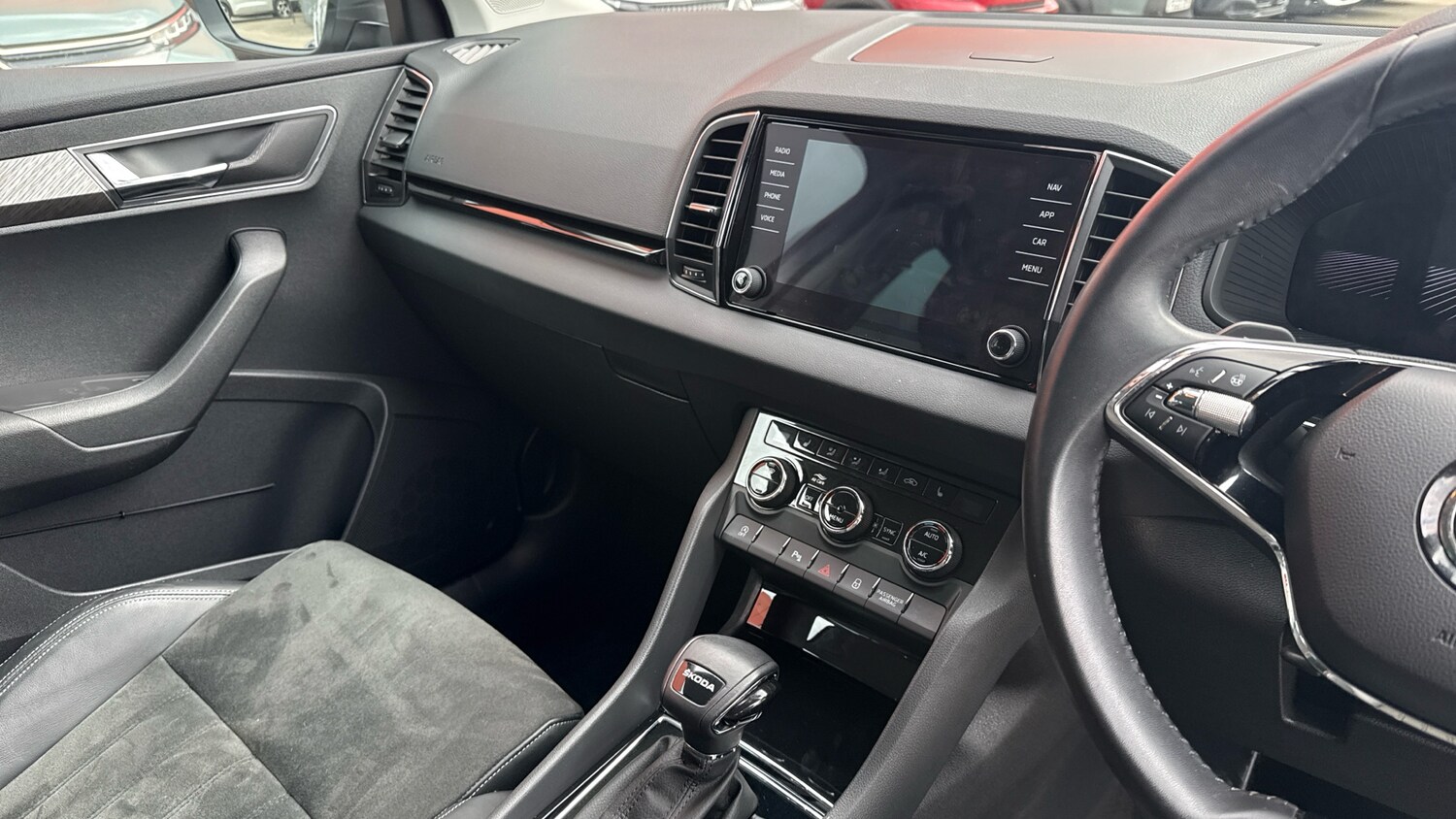 Used Skoda Karoq 2023 for sale - 77833141: Photo 14