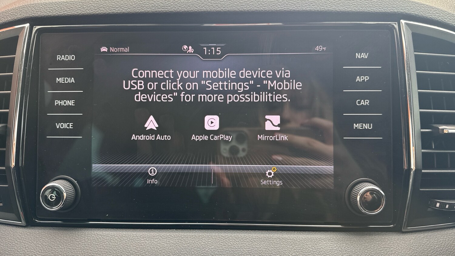 Used Skoda Karoq 2023 for sale - 77833141: Photo 32