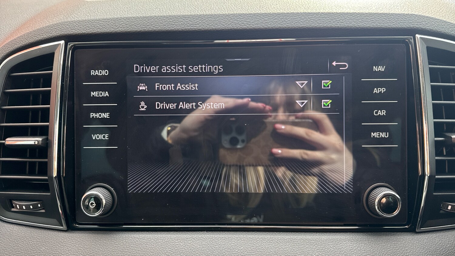 Used Skoda Karoq 2023 for sale - 77833141: Photo 39