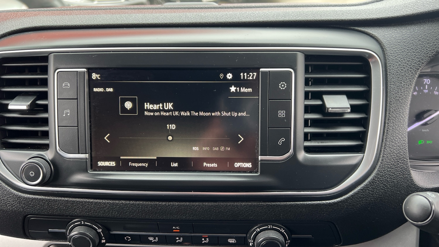 Used Vauxhall Vivaro 2023 for sale - 77450262: Photo 15