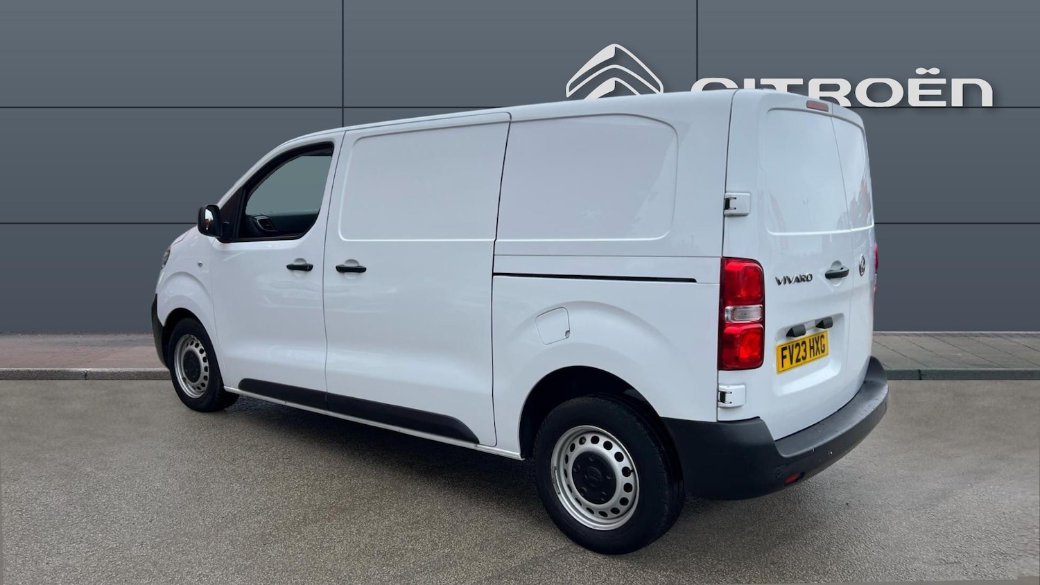 Used Vauxhall Vivaro 2023 for sale - 77450262: Photo 2