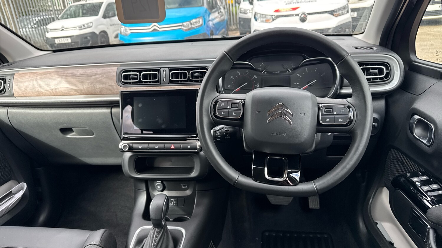 Used Citroen C3 2023 for sale - 77830348: Photo 10