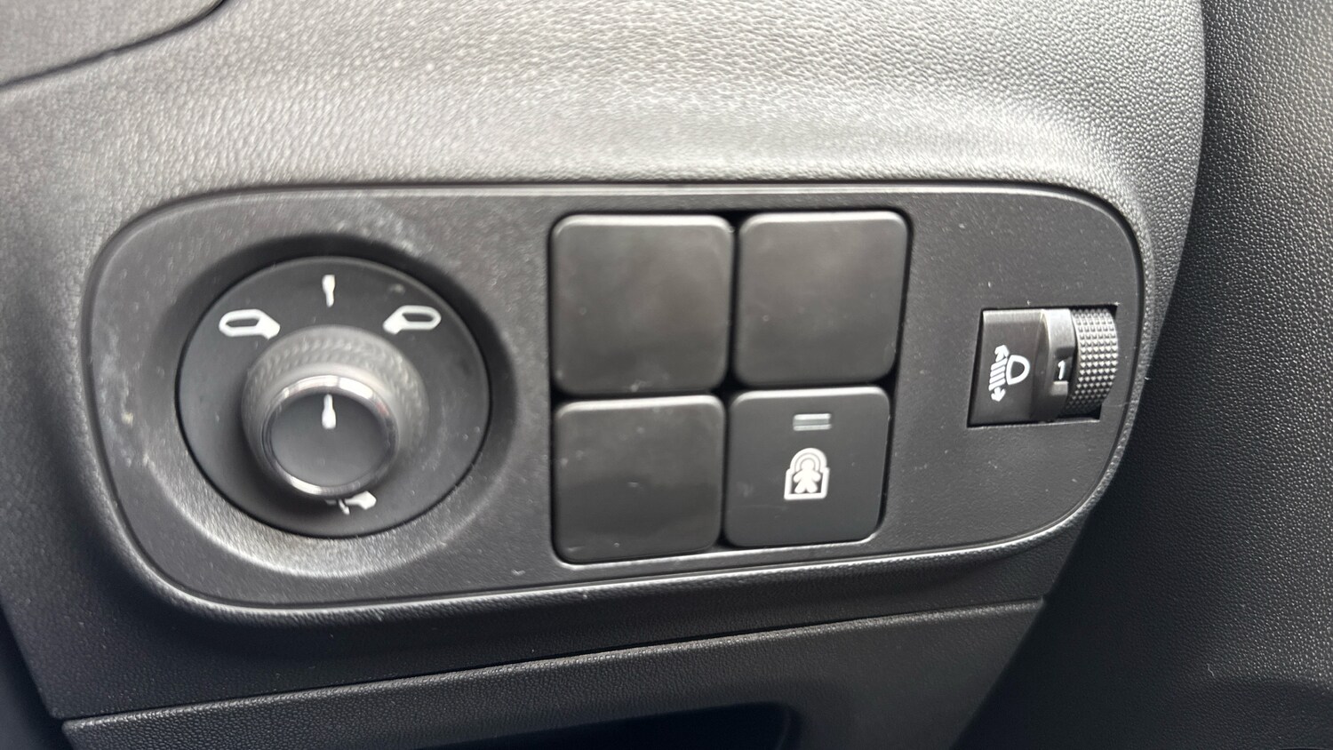 Used Citroen C3 2023 for sale - 77830348: Photo 25