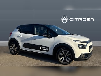 2024 (24) - 1.2 PureTech Plus 5dr Petrol Hatchback