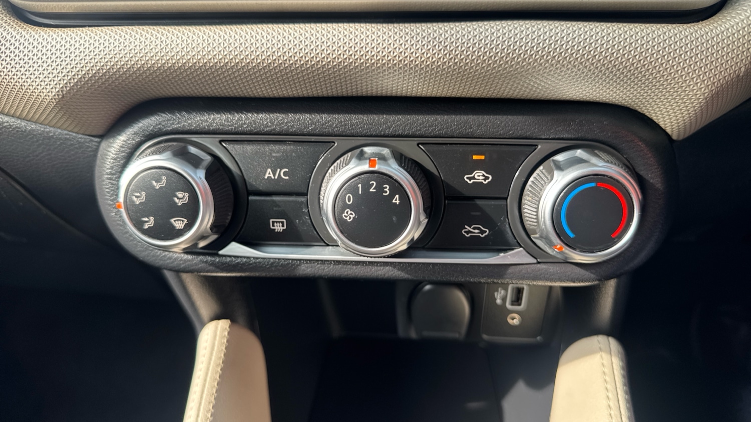 Used Nissan Micra 2019 for sale - 77975751: Photo 22