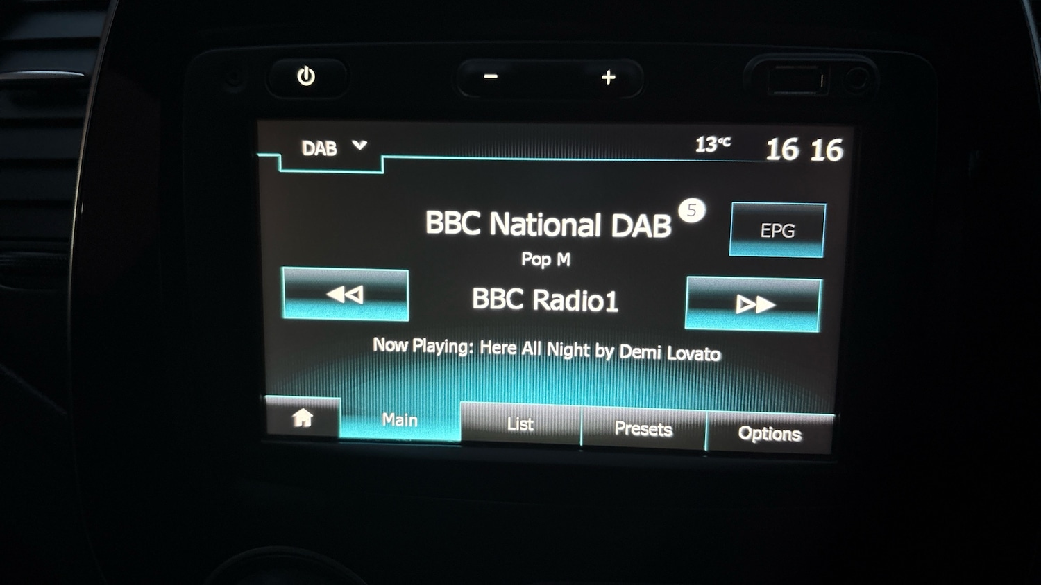 Used Renault Captur 2018 for sale - 76706234: Photo 21