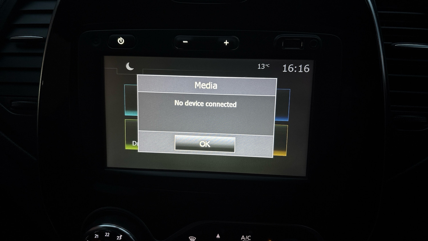 Used Renault Captur 2018 for sale - 76706234: Photo 23