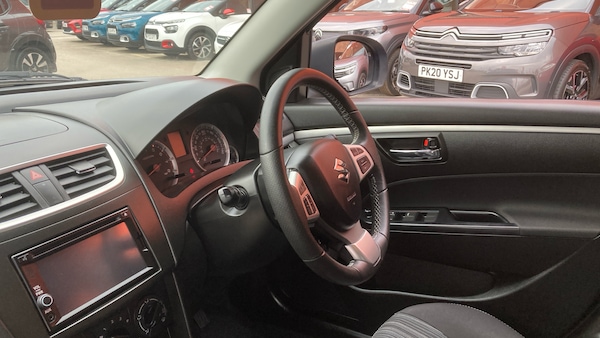 Used Suzuki Swift 2016 for sale - 76129273: Photo 9