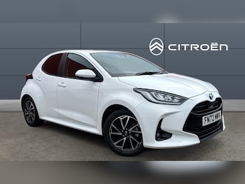 Used Toyota Yaris 2022 for sale - 77543537: Photo