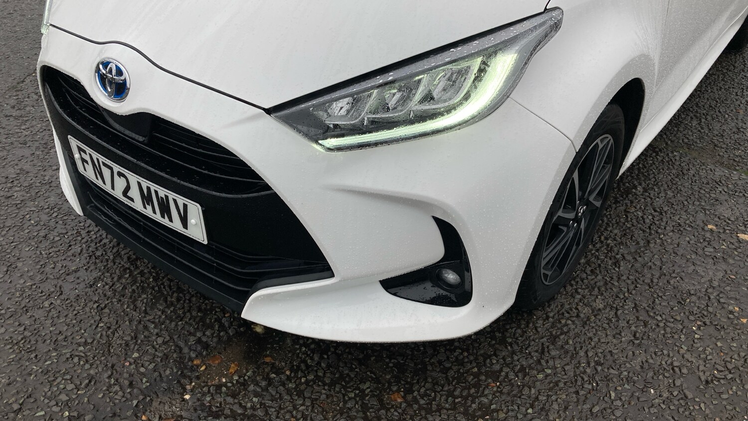 Used Toyota Yaris 2022 for sale - 77543537: Photo 43