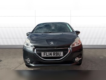 Used Peugeot 208 2014 for sale - 78859279: Photo