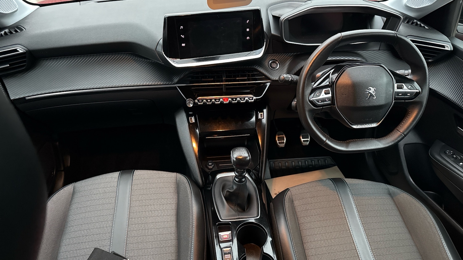 Used Peugeot 208 2023 for sale - 77034252: Photo 10