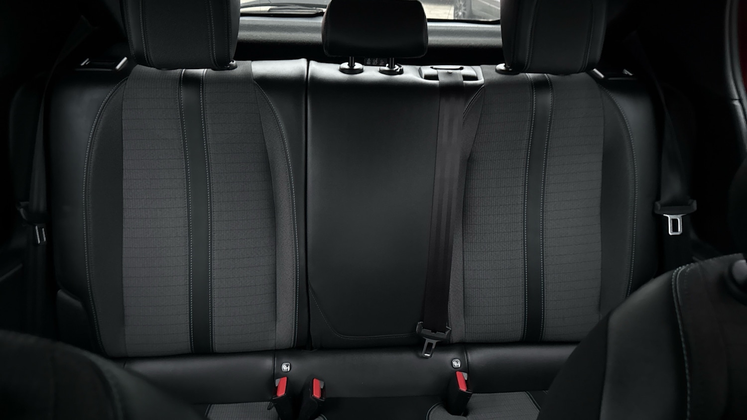 Used Peugeot 208 2023 for sale - 77034252: Photo 15