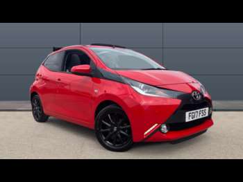 2017 (17) - 1.0 VVT-i X-Style 5dr Petrol Hatchback
