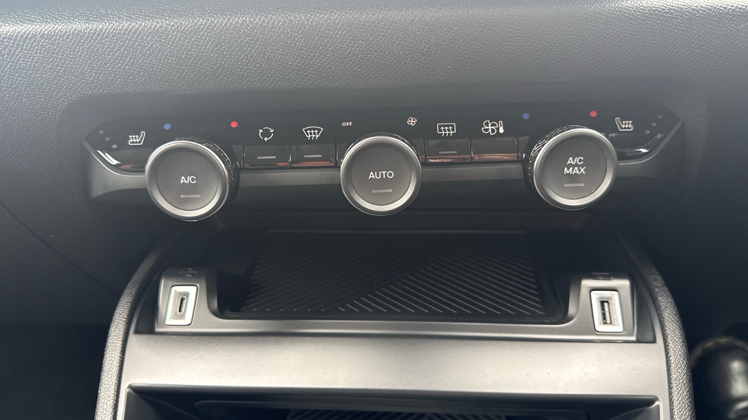 Used Citroen C4 X 2024 for sale - 78149792: Photo 28