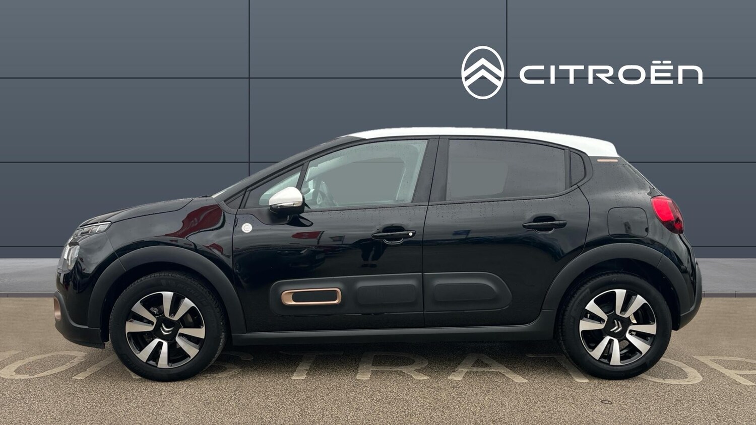 Used Citroen C3 2023 for sale - 76393431: Photo 5