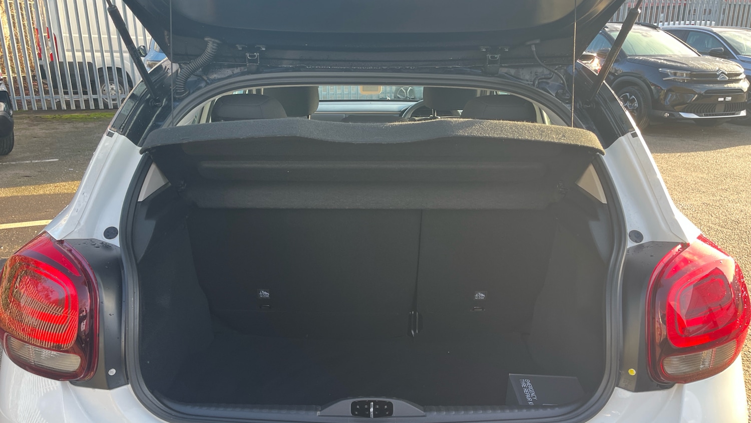 Used Citroen C3 2020 for sale - 76983862: Photo 4