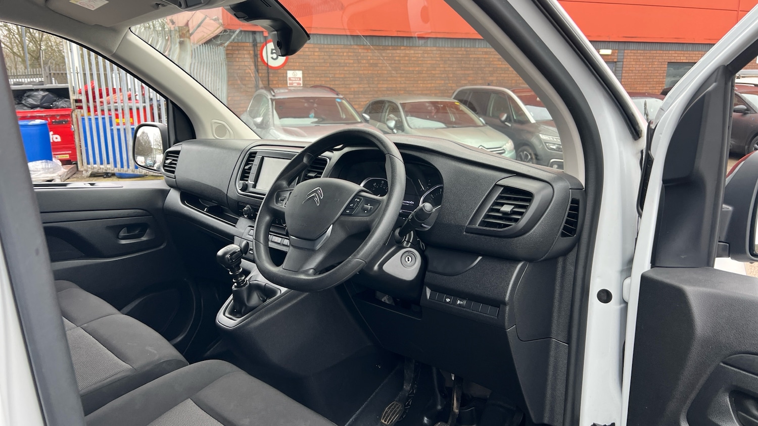 Used Citroen Dispatch 2023 for sale - 77474611: Photo 16