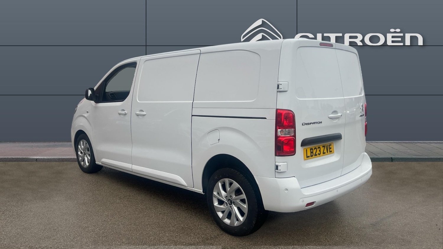 Used Citroen Dispatch 2023 for sale - 77474611: Photo 2