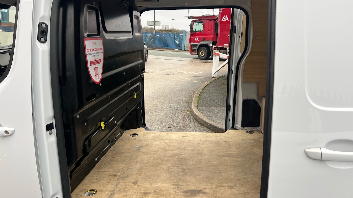 Used Citroen Dispatch 2023 for sale - 77474611: Photo 27