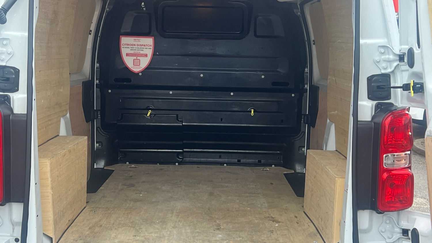 Used Citroen Dispatch 2023 for sale - 77474611: Photo 3