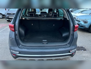 Used Kia Sportage 2020 for sale - 76968729: Photo