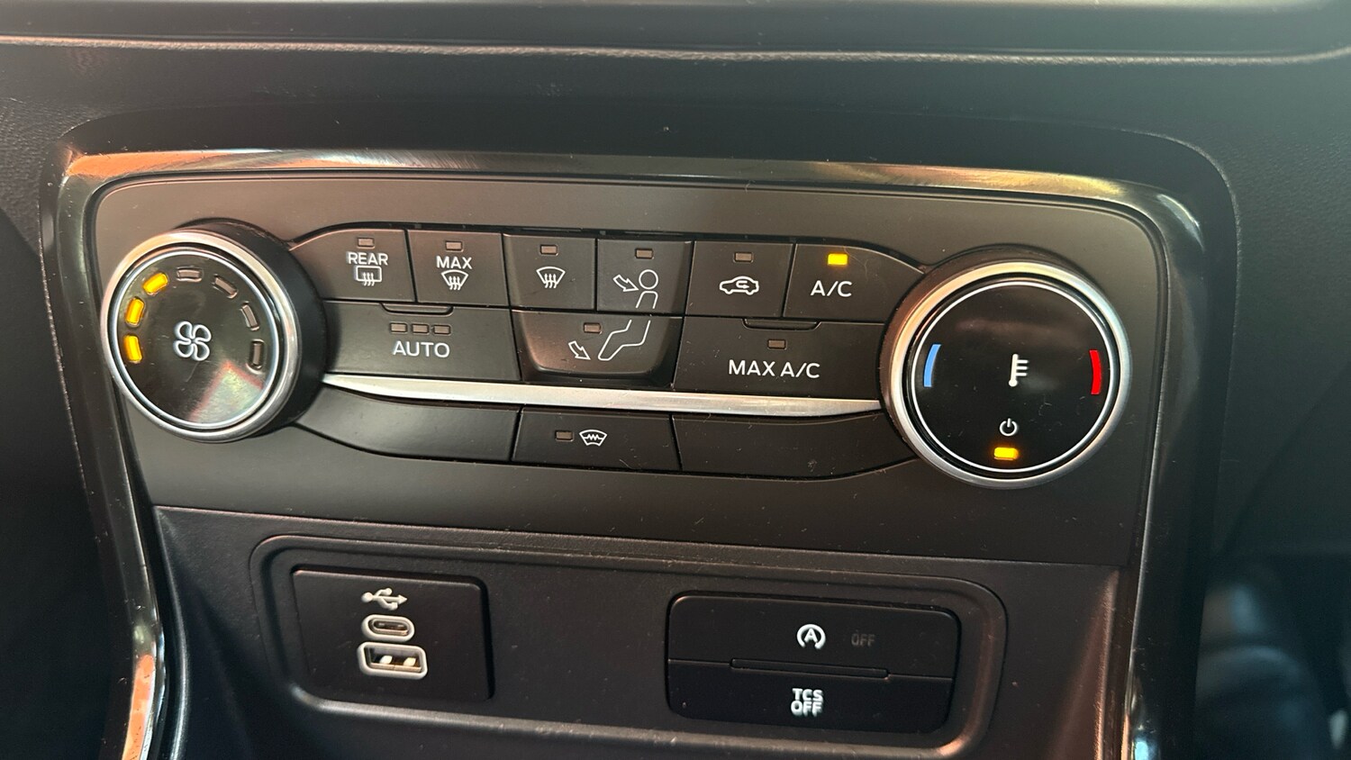 Used Ford Ecosport 2022 for sale - 76131192: Photo 31