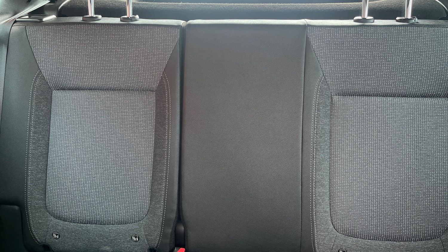 Used Vauxhall Crossland 2021 for sale - 77228095: Photo 15