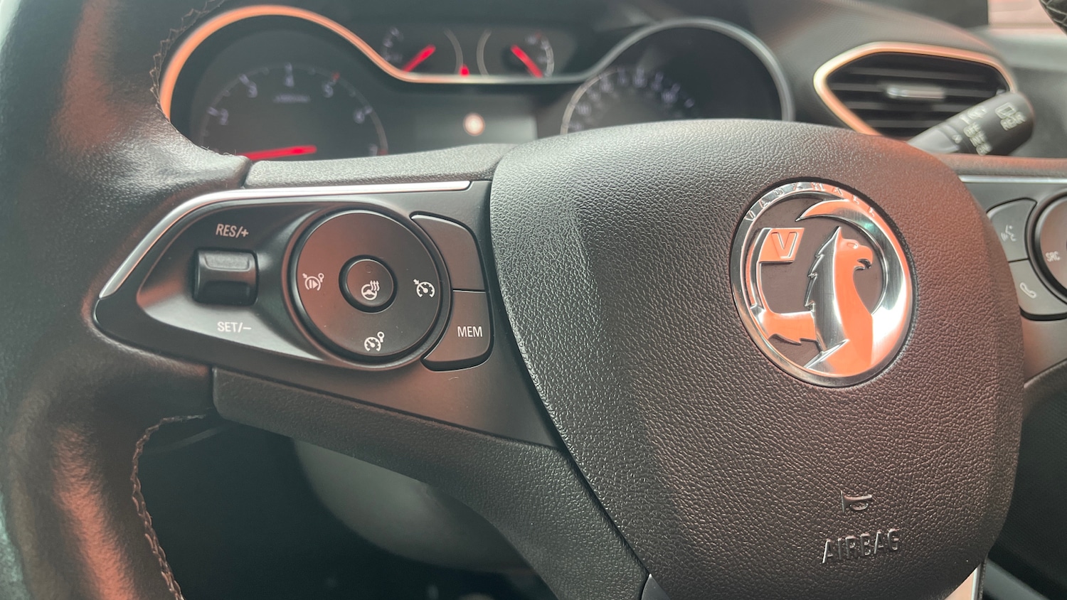 Used Vauxhall Crossland 2021 for sale - 77228095: Photo 21