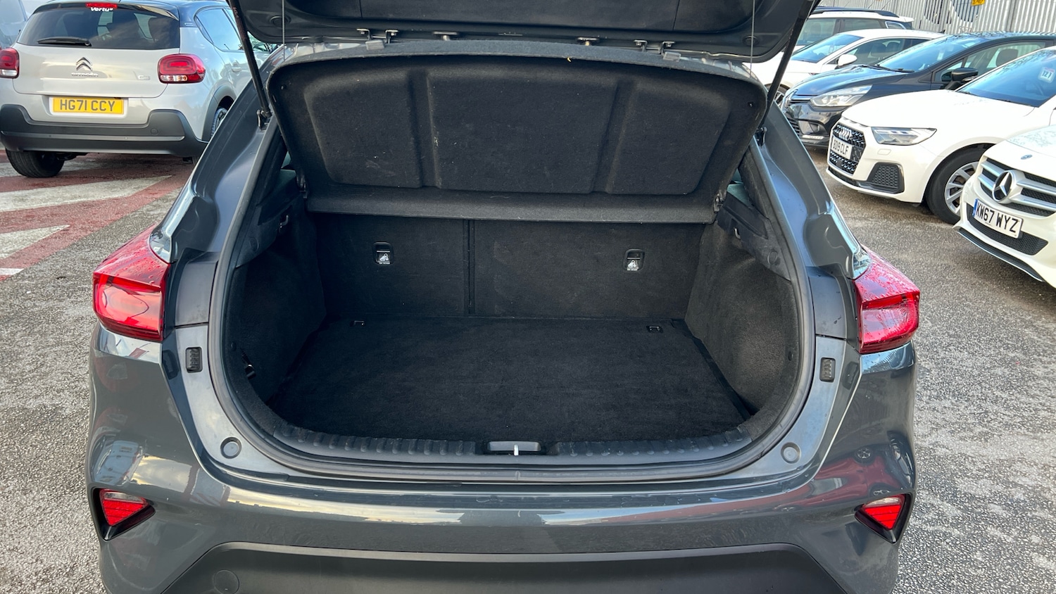 Used Kia XCeed 2022 for sale - 76719956: Photo 4