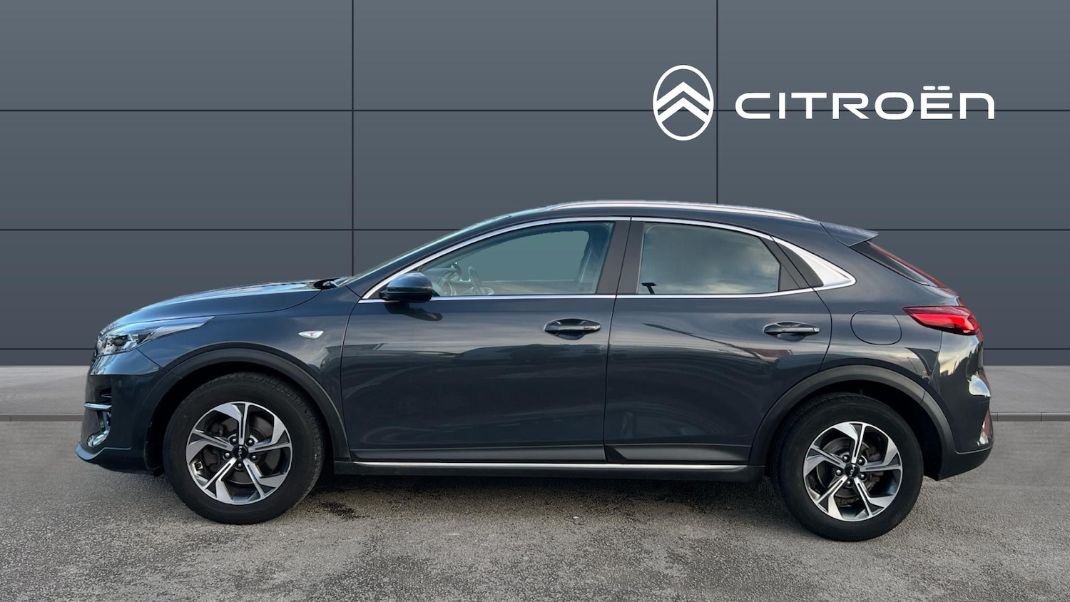 Used Kia XCeed 2022 for sale - 76719956: Photo 5