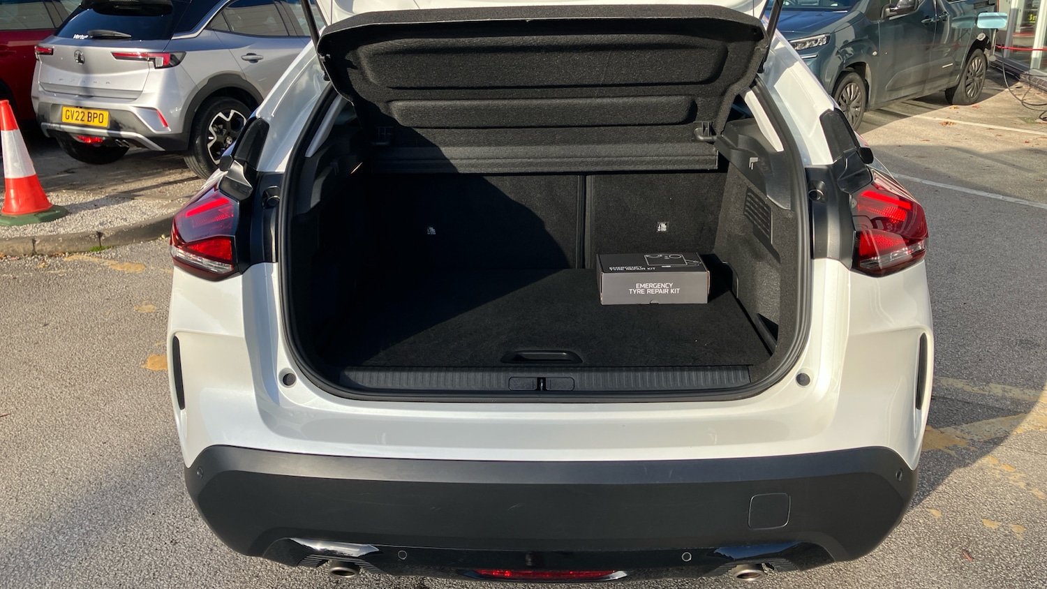 Used Citroen C4 2023 for sale - 76576510: Photo 4