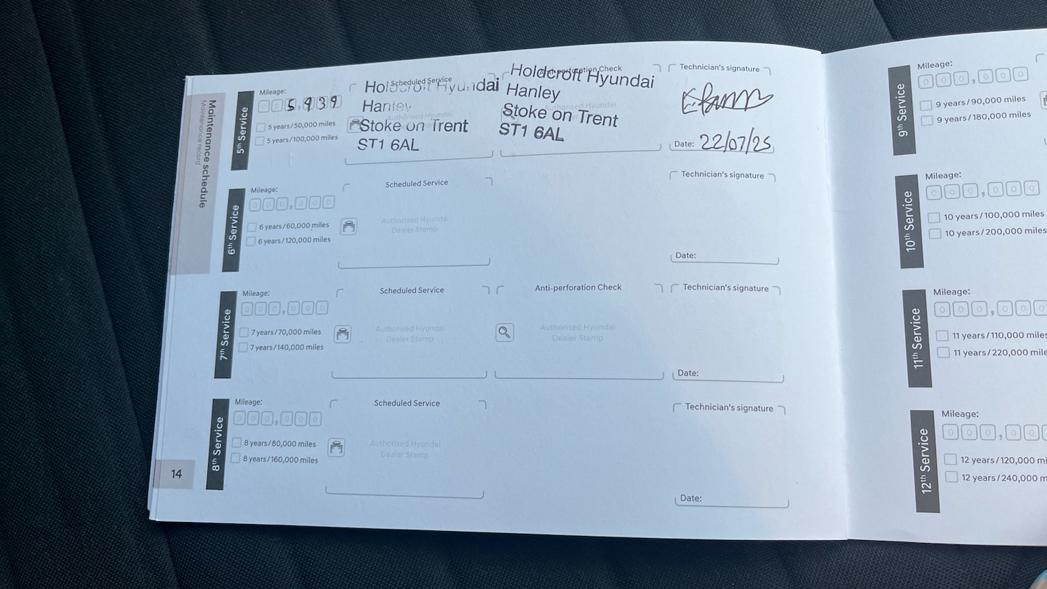 Used Hyundai i10 2020 for sale - 77127305: Photo 34