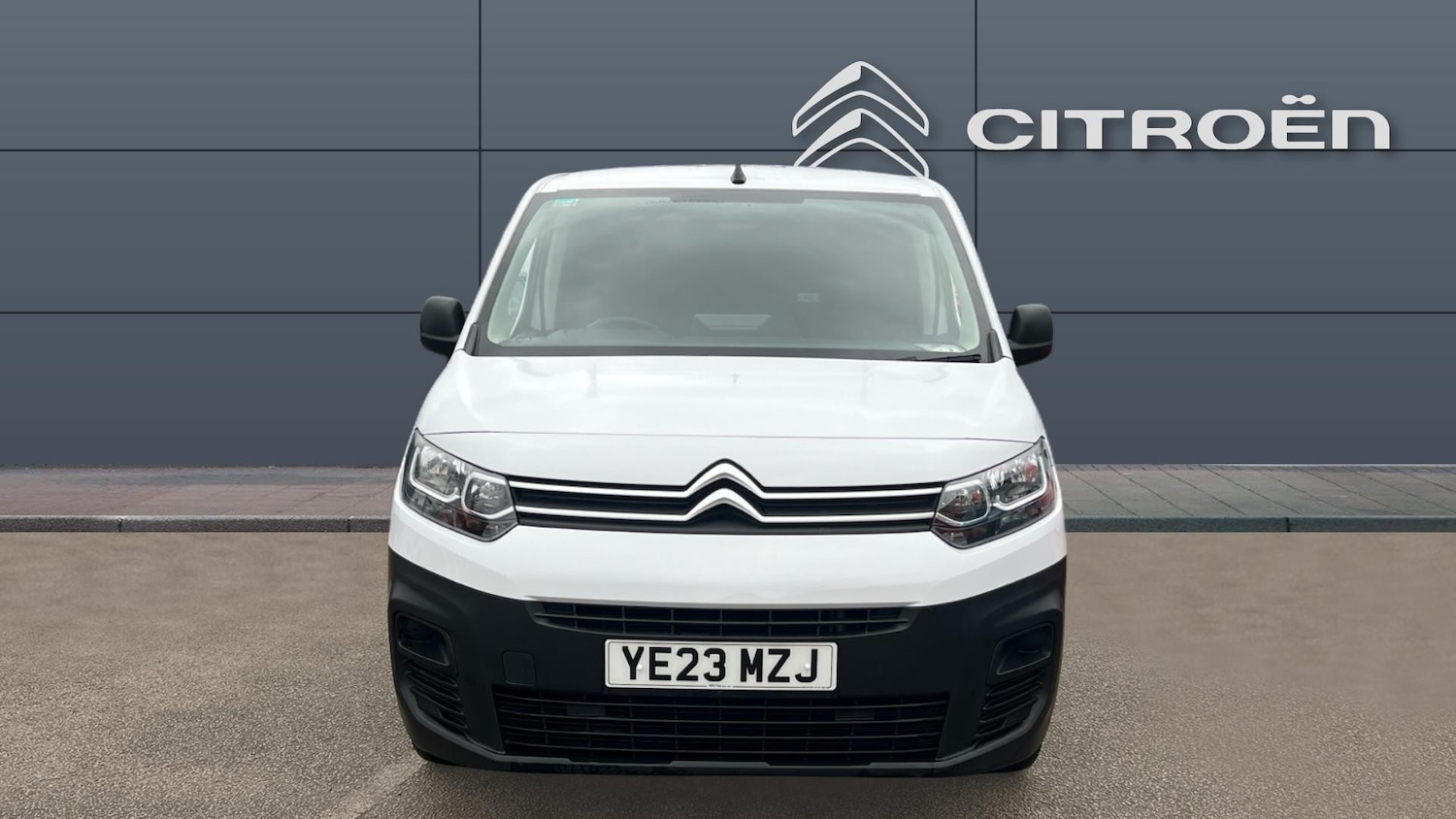 Used Citroen Berlingo 2023 for sale - 77336440: Photo 8