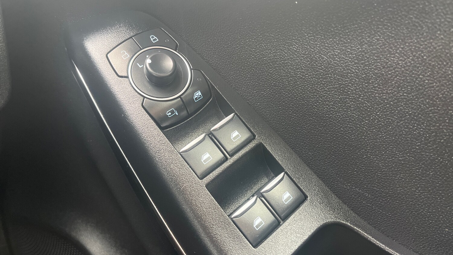 Used Ford Puma 2024 for sale - 76157664: Photo 31