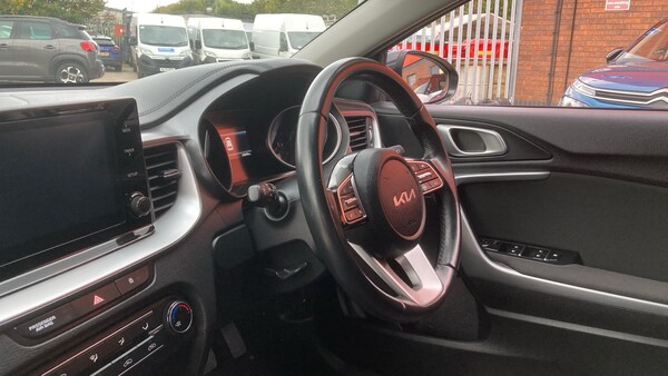 Used Kia Ceed 2022 for sale - 76186565: Photo 9
