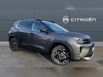 2025 (75) - 1.2 Hybrid 136 Max Edition 5dr e-DCS6 Petrol Hatchback