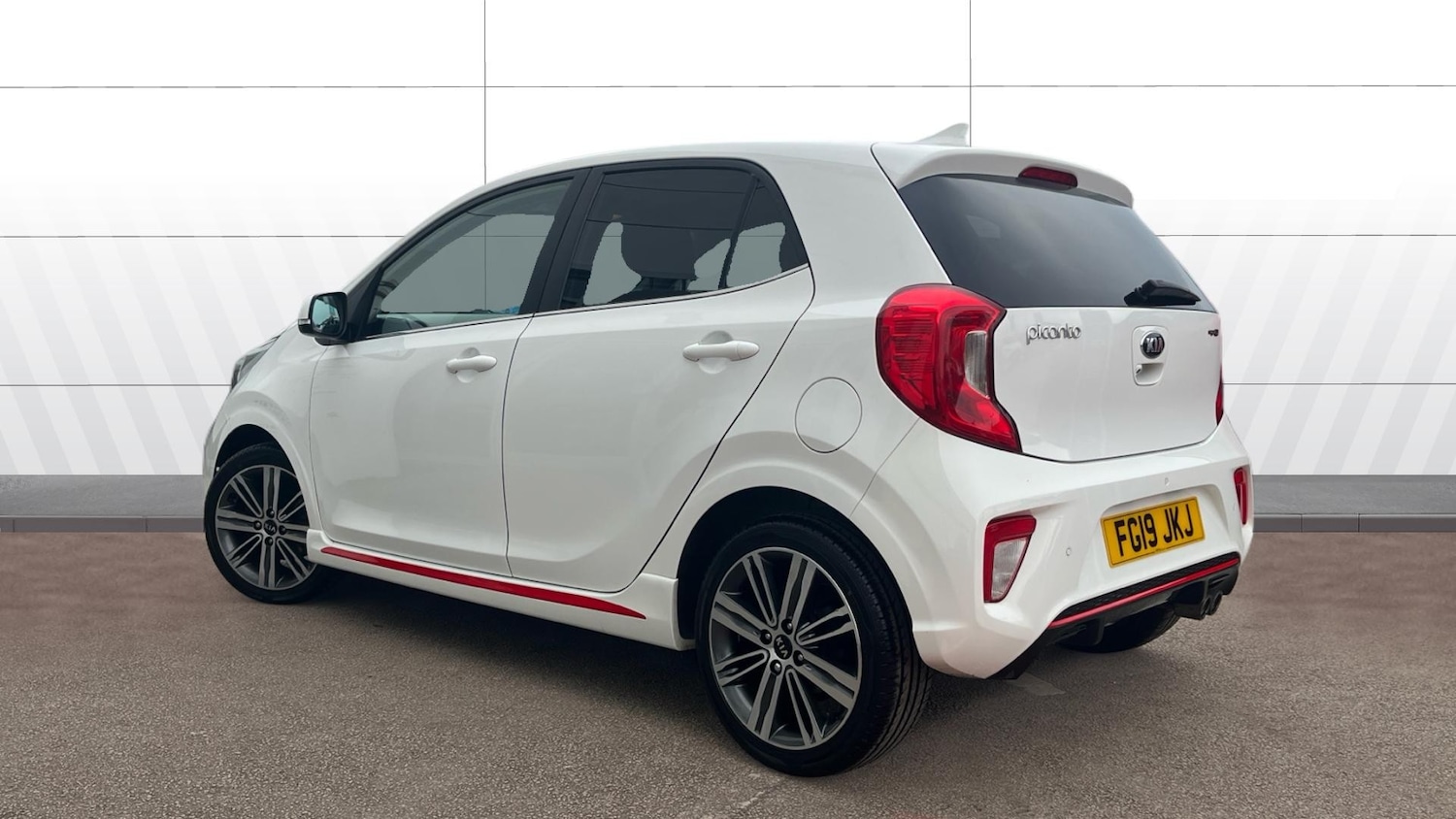 Used Kia Picanto 2019 for sale - 77893220: Photo 2