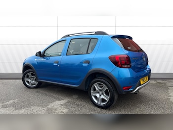 Used Dacia Sandero Stepway 2019 for sale - 76482755: Photo