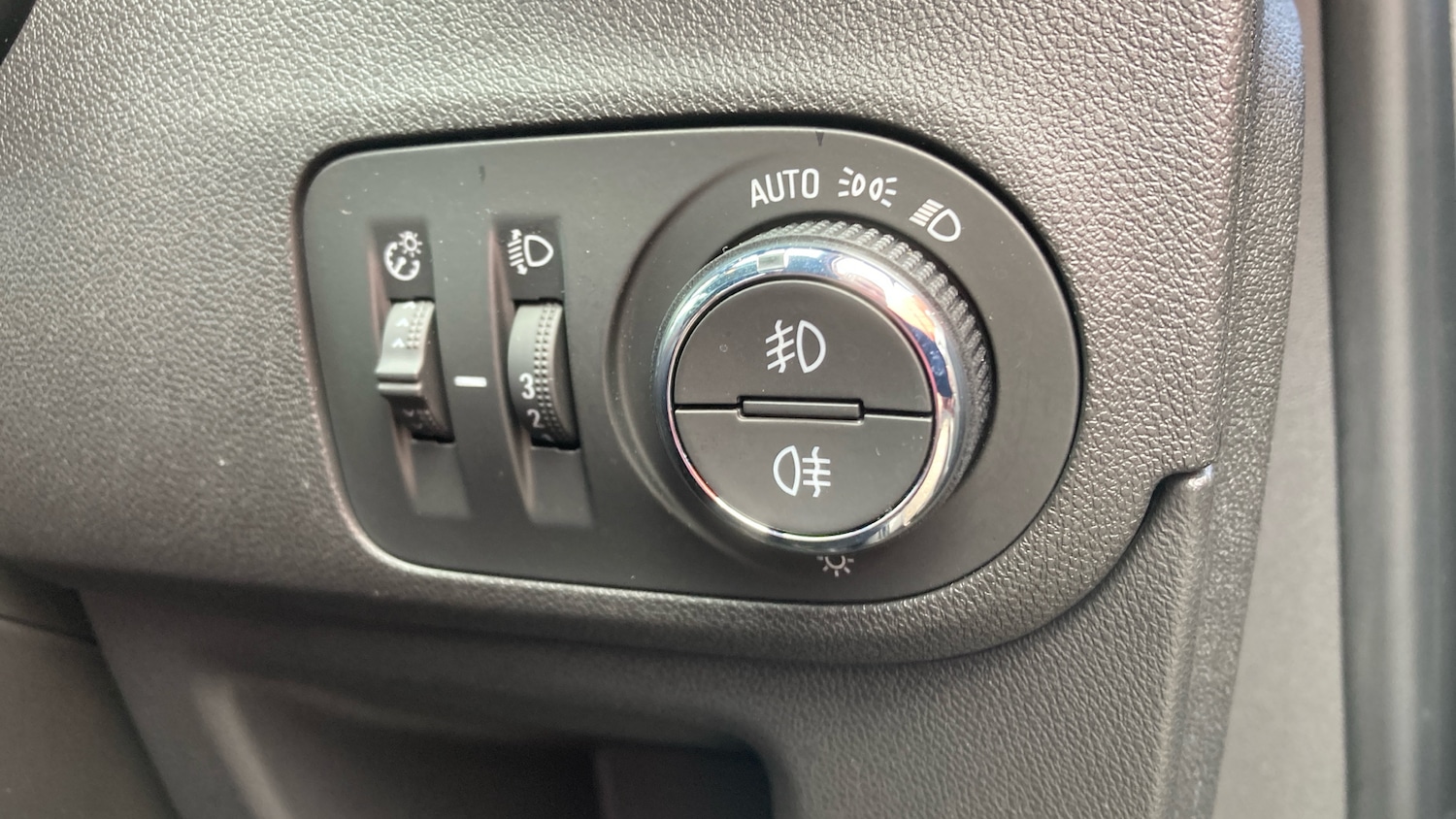 Used Vauxhall Crossland X 2020 for sale - 75984537: Photo 29