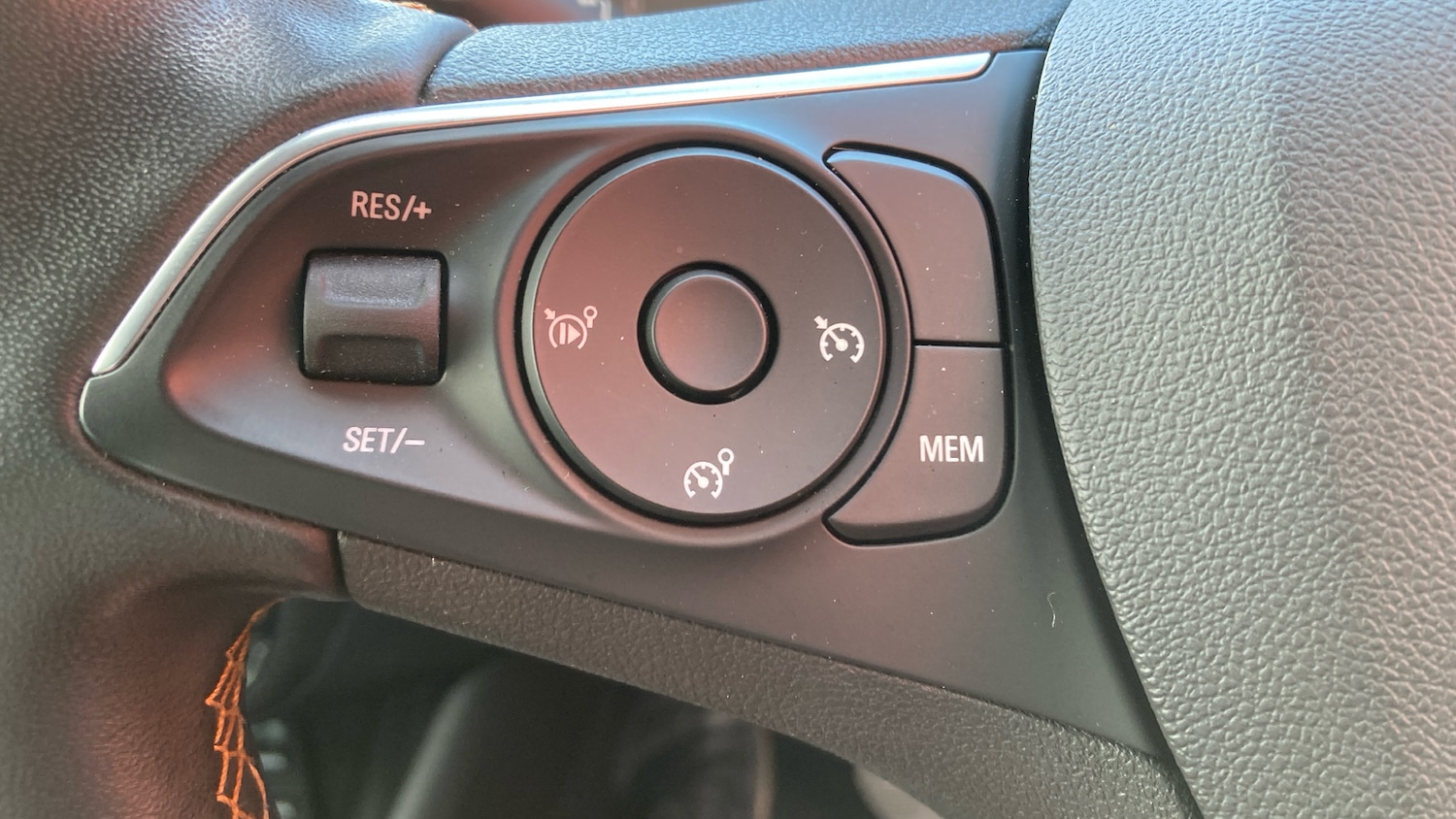 Used Vauxhall Crossland X 2020 for sale - 75984537: Photo 31