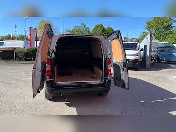 Used Peugeot Partner 2022 for sale - 78328388: Photo