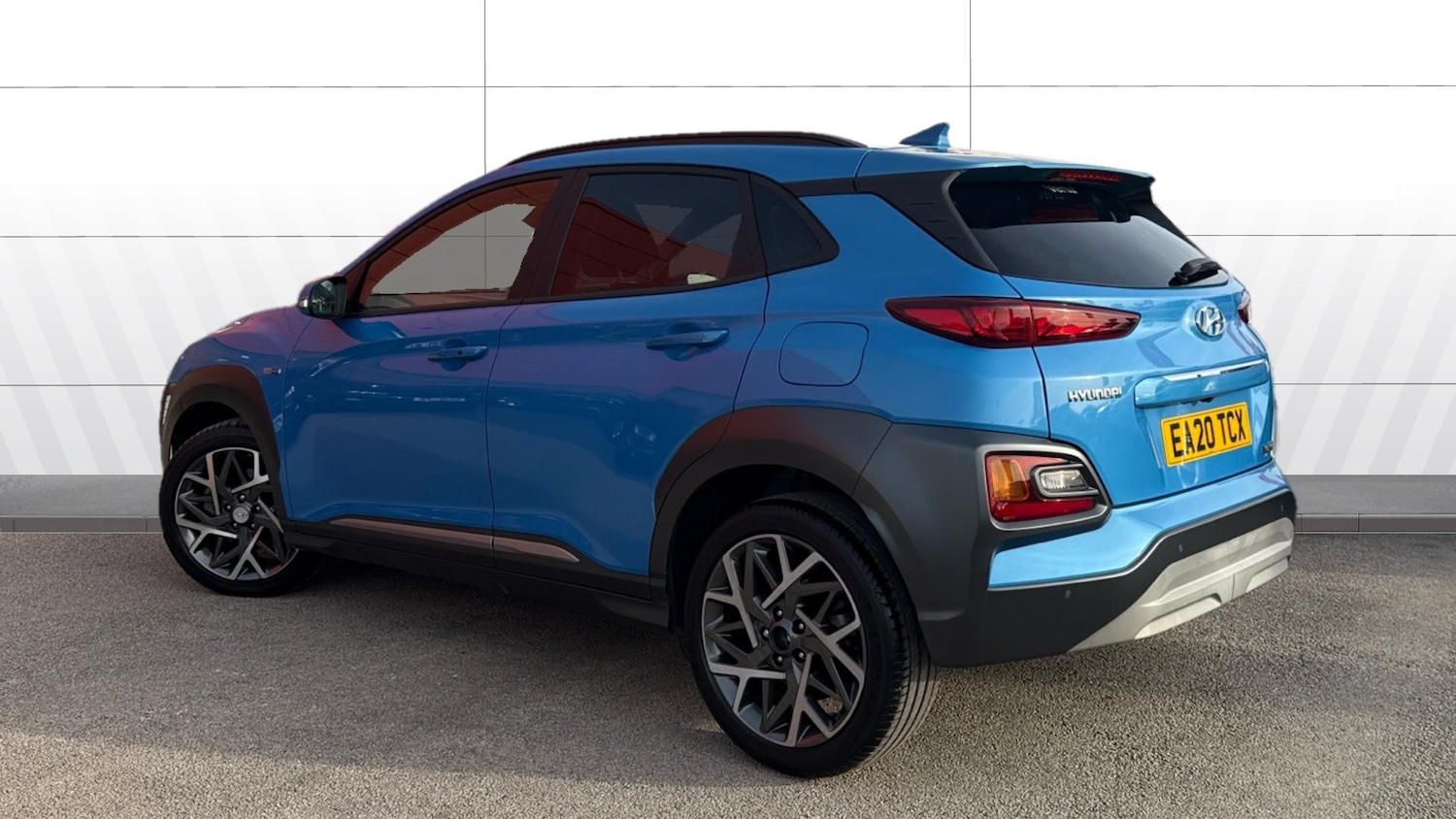 Used Hyundai KONA 2020 for sale - 76007480: Photo 2