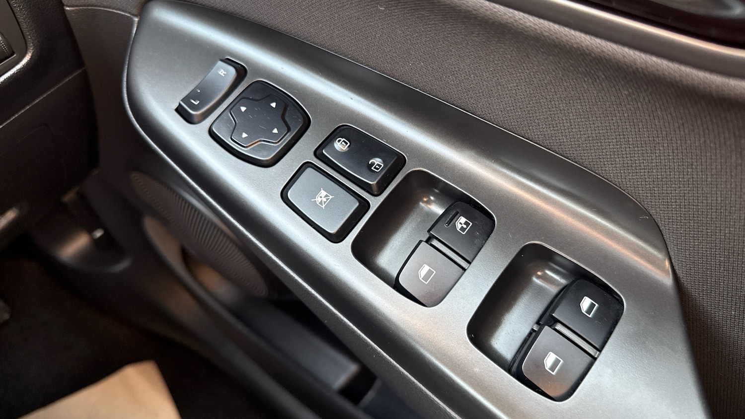 Used Hyundai KONA 2020 for sale - 76007480: Photo 24