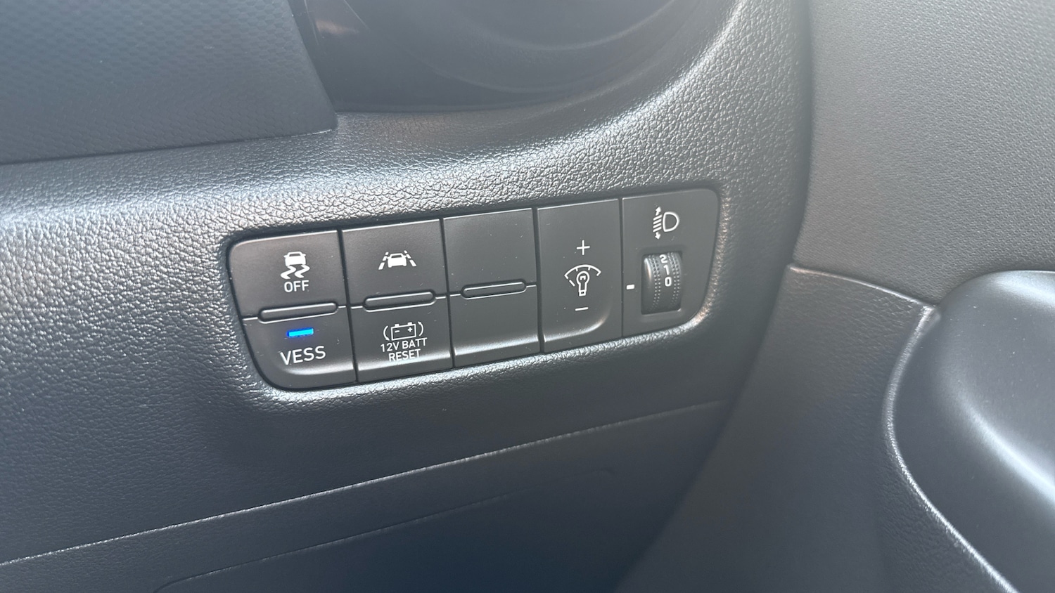 Used Hyundai KONA 2020 for sale - 76007480: Photo 25