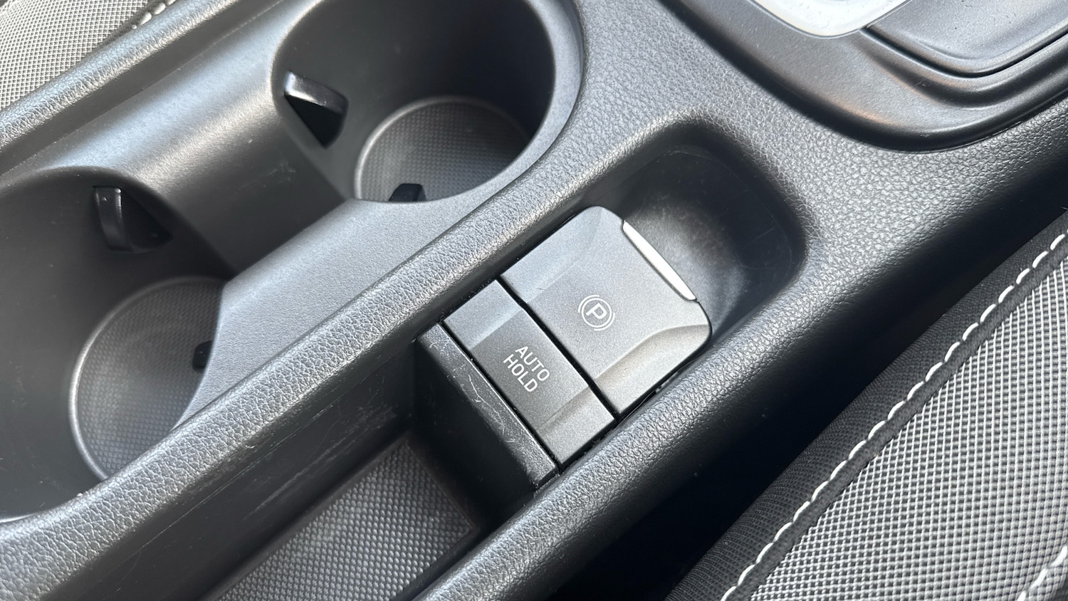 Used Hyundai KONA 2020 for sale - 76007480: Photo 35