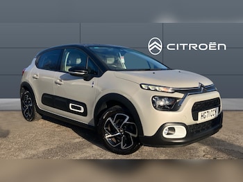 2022 (71) - 1.2 PureTech Saint James 5dr Petrol Hatchback