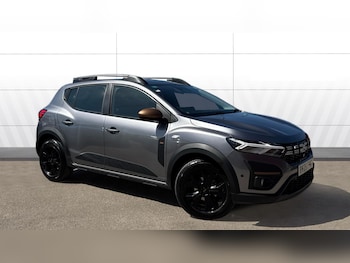 Used Dacia Sandero Stepway 2025 for sale - 78341015: Photo