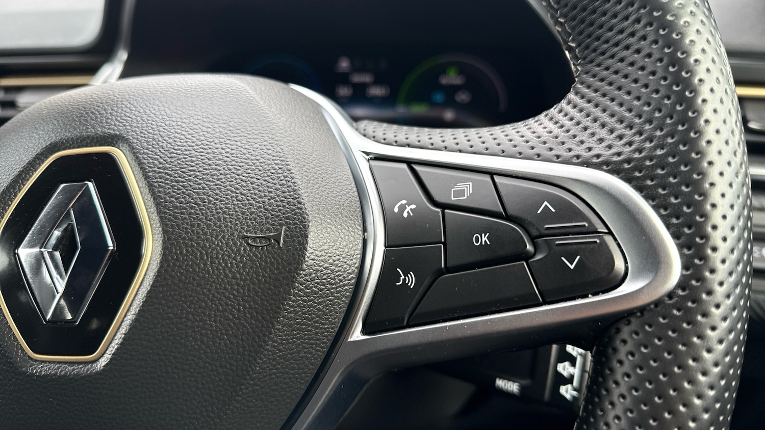 Used Renault Captur 2023 for sale - 76637575: Photo 22