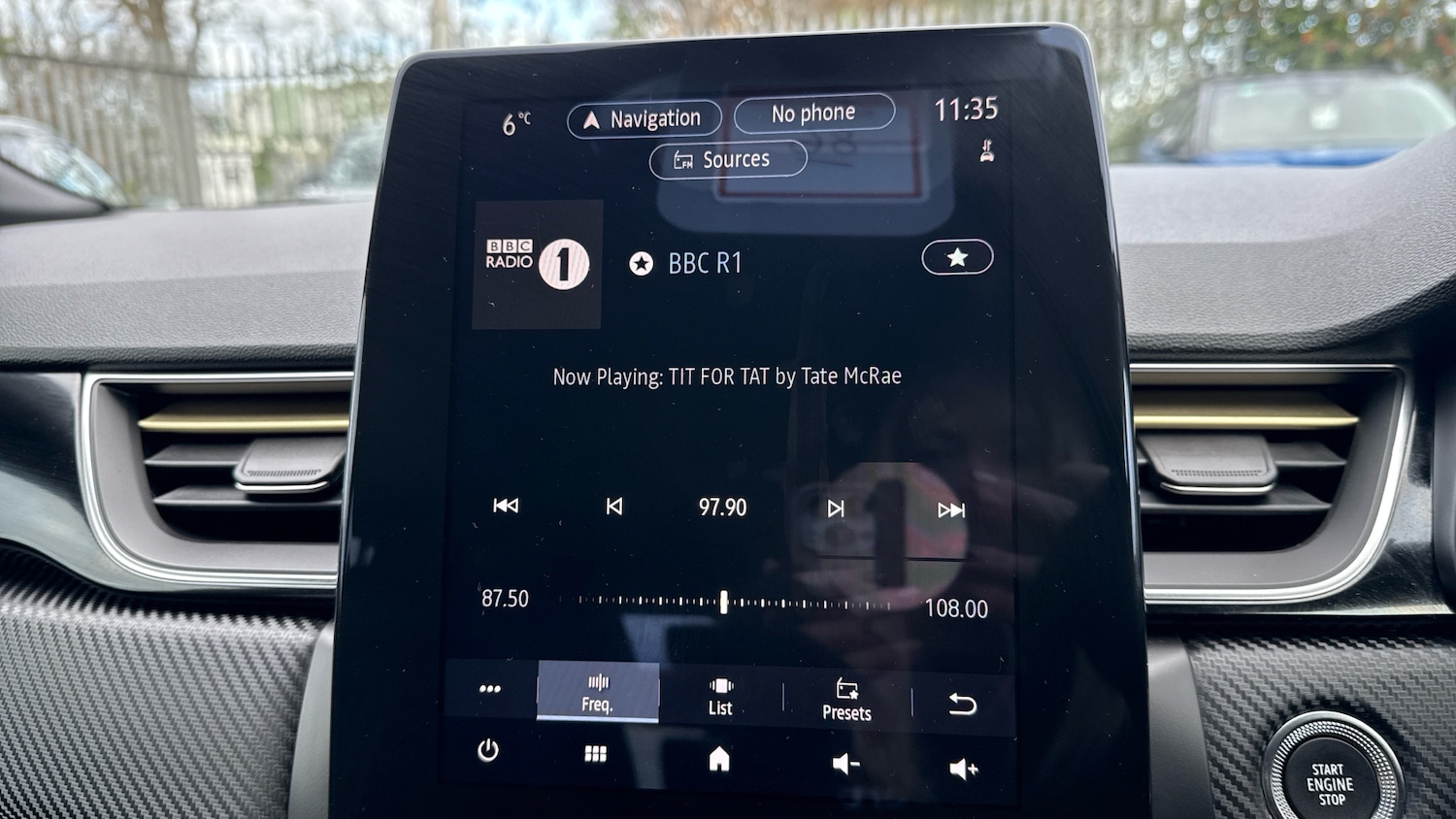 Used Renault Captur 2023 for sale - 76637575: Photo 29